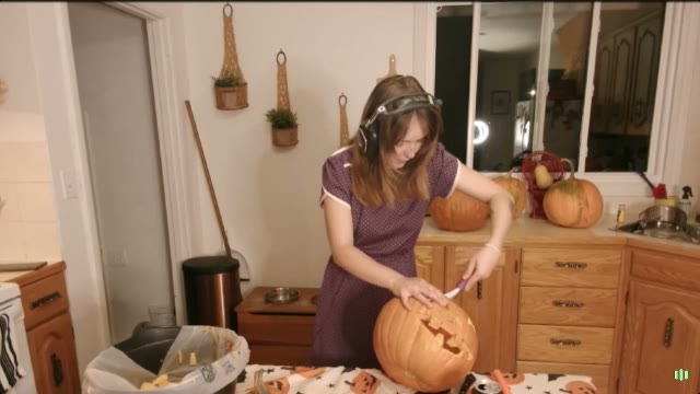 PUMPKIN CRAFTING